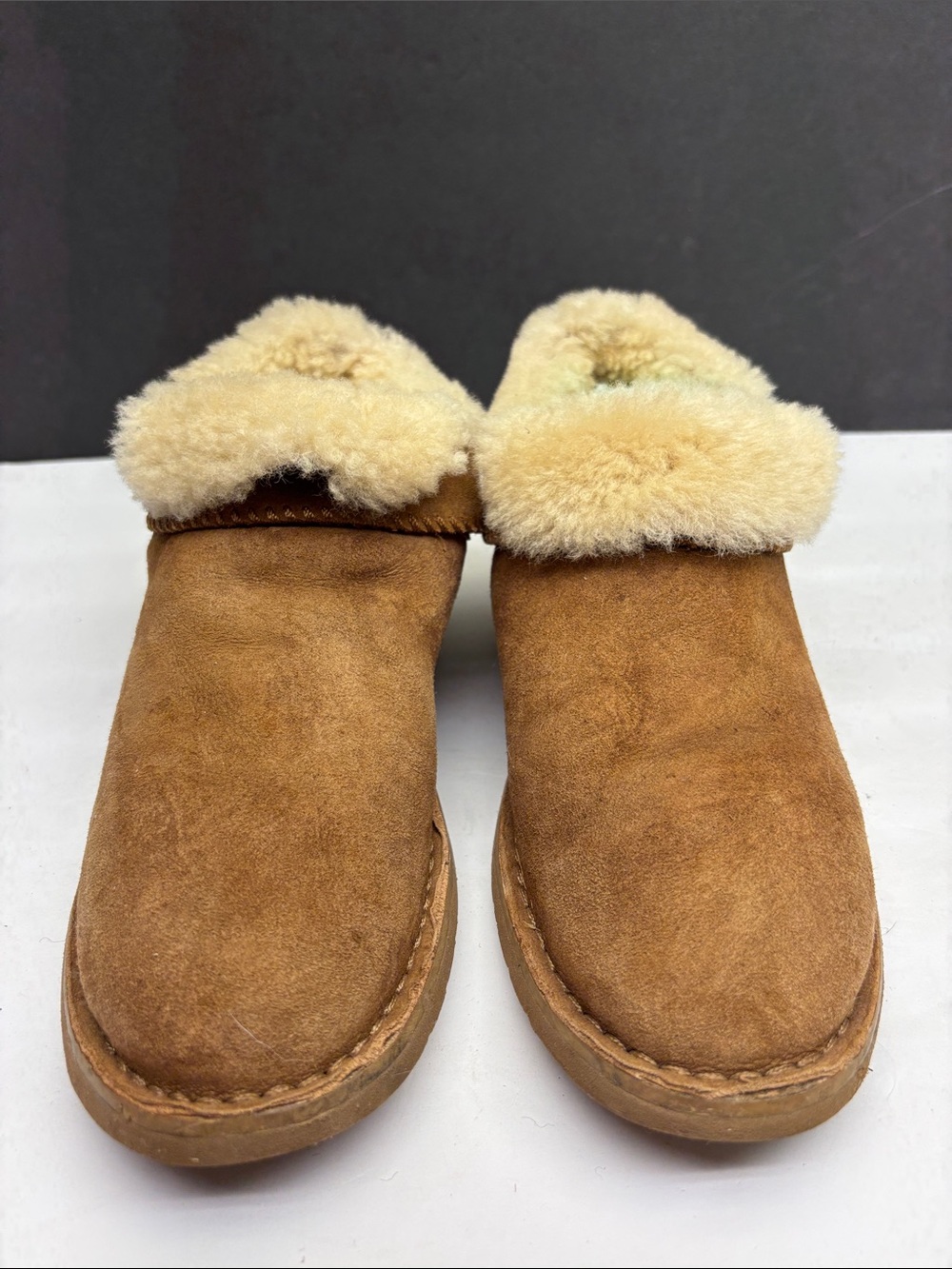 UGG McKay boots chestnut for women’s SZ 8.5, box 80